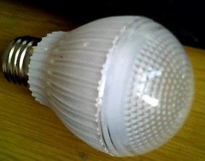 Low-power LED bulb plastic case